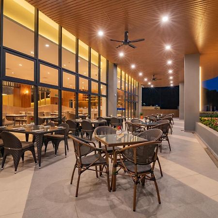 Zenith Hotel Cameron Tanah Rata Exterior photo The restaurant at the 10th floor
